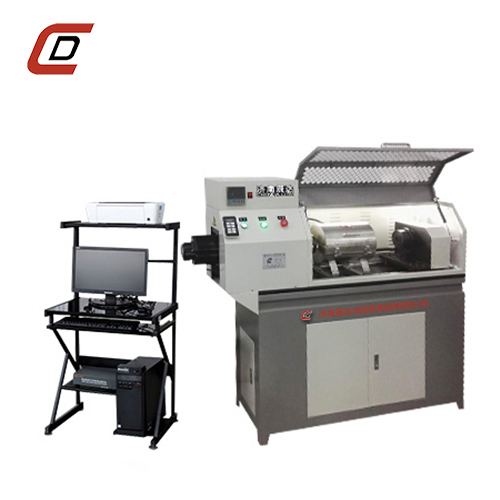 扭轉(zhuǎn)試驗機要注意什么問題